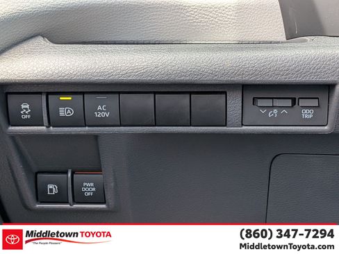 Certified 2024 Toyota Sienna Limited AWD/4WD image 18