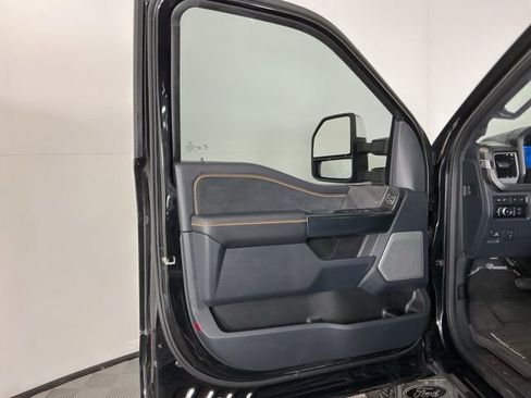 Used 2024 Ford F350 Platinum w/ Tremor Off-Road Package image 17