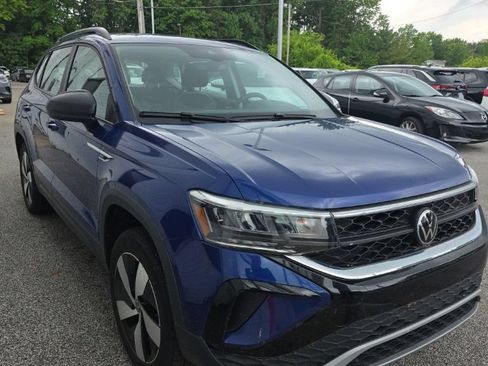 Used 2024 Volkswagen Taos S AWD/4WD image 2
