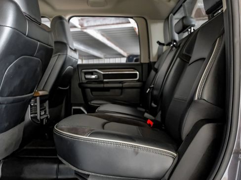 Used 2023 RAM 2500 Laramie AWD/4WD image 36