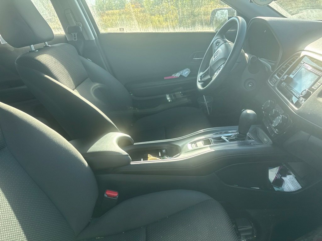 Used 2022 Honda HR-V LX image 14