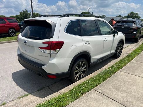 Used 2022 Subaru Forester Limited w/ Popular Package #2 AWD/4WD image 3