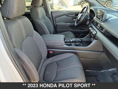 Used 2023 Honda Pilot Sport image 22