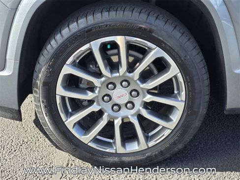 Used 2023 GMC Acadia Denali w/ Denali Ultimate Package image 9