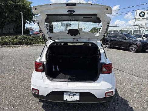 Used 2023 Hyundai Venue SEL w/ Cargo Package FWD image 27