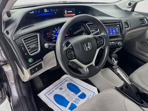 Used 2014 Honda Civic Hybrid Sedan image 10