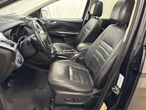 Used 2015 Ford Escape Titanium image 10