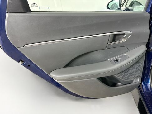 Used 2020 Hyundai Sonata SEL w/ Premium + Sunroof Package FWD image 26