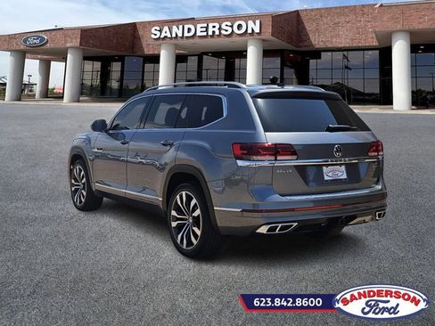 Used 2021 Volkswagen Atlas SEL Premium image 5
