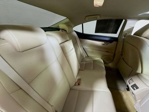 Used 2015 Lexus ES 350 image 26