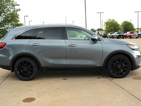 Used 2020 Kia Sorento EX AWD/4WD image 4