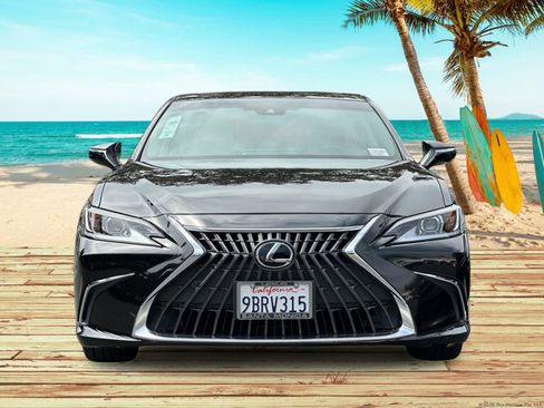 Used 2022 Lexus ES 350 w/ Premium Package image 9