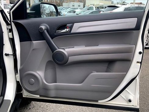 Used 2011 Honda CR-V SE image 18