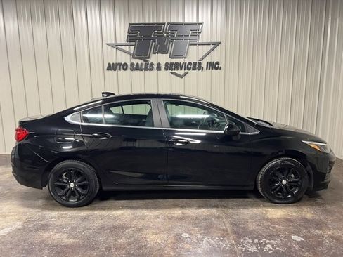 Used 2019 Chevrolet Cruze LT w/ LT Fleet Convenience Package image 7