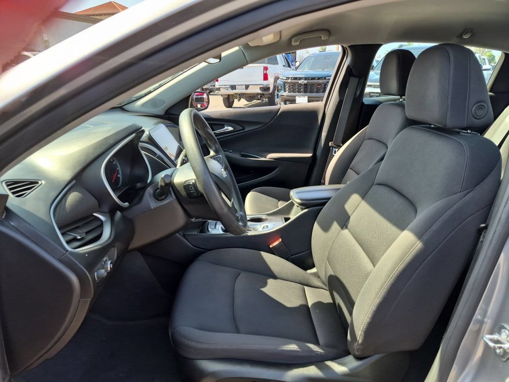 Used 2024 Chevrolet Malibu LT FWD image 19