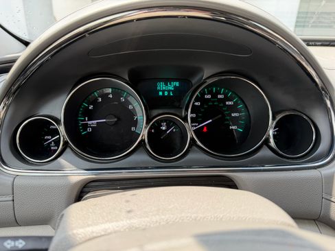 Used 2017 Buick Enclave Convenience FWD image 12