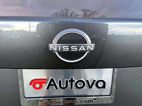Used 2025 Nissan Sentra SV image 31
