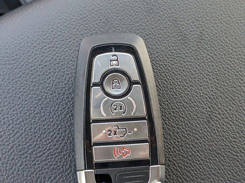 New 2024 Ford F250 Lariat w/ Lariat Ultimate Package image 31