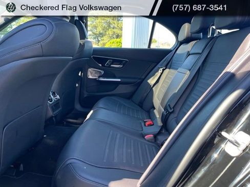 Used 2024 Mercedes-Benz C 300 4MATIC Sedan image 39
