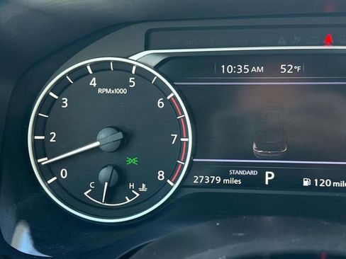 Certified 2023 Nissan Rogue SV image 13