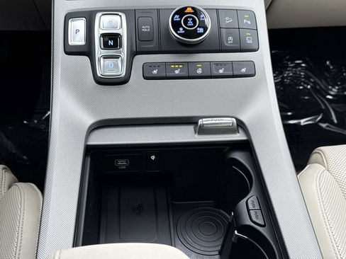 Used 2020 Hyundai Palisade Limited w/ Winter Weather Package image 7