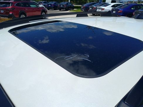 New 2025 Subaru Crosstrek 2.5i Limited w/ Popular Package #3A image 6