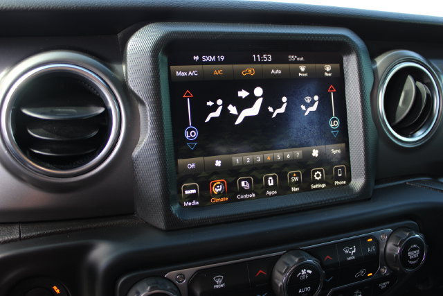 Used 2021 Jeep Wrangler Unlimited Rubicon 4xe w/ Safety Group AWD/4WD image 23