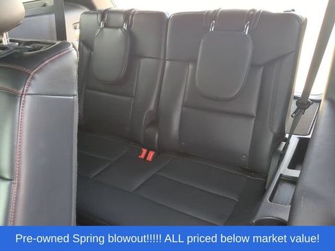 Used 2025 Ford Explorer ST-Line w/ ST-Line Street Pack AWD/4WD image 38