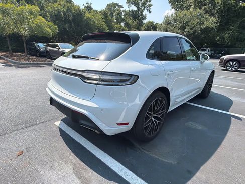 Used 2023 Porsche Macan AWD/4WD image 13