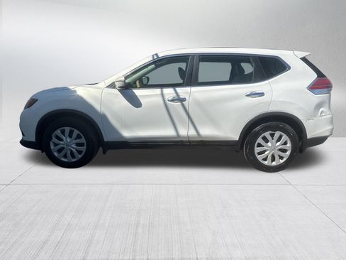 Used 2014 Nissan Rogue S image 10