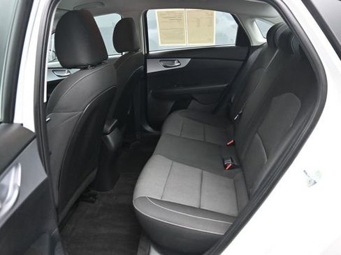 Used 2023 Kia Forte LXS w/ LXS Technology Package FWD image 13