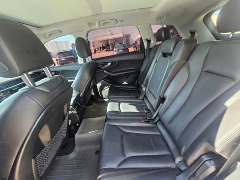 Used 2018 Audi Q7 3.0T Premium Plus AWD/4WD image 10