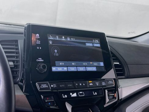Used 2023 Honda Odyssey EX-L image 14