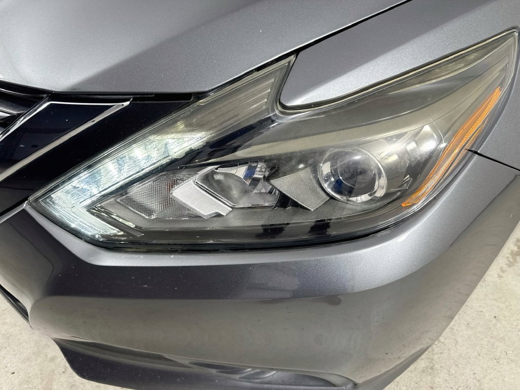 Used 2017 Nissan Altima 2.5 SL w/ 2.5 Technology Package FWD image 39