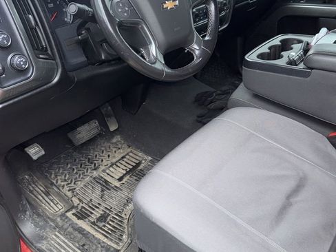 Used 2018 Chevrolet Silverado 1500 LT w/ All Star Edition AWD/4WD image 9