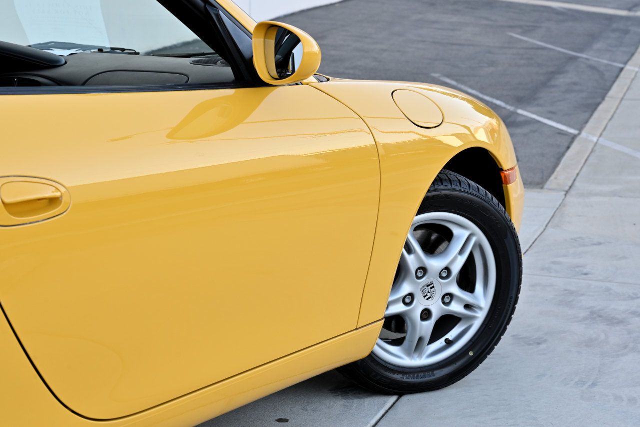 Used 2003 Porsche Boxster RWD image 37