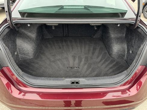 Used 2023 Nissan Altima 2.5 SV image 18