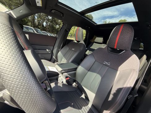 Used 2025 MINI Cooper Countryman John Cooper Works w/ Comfort Package Max AWD/4WD image 8