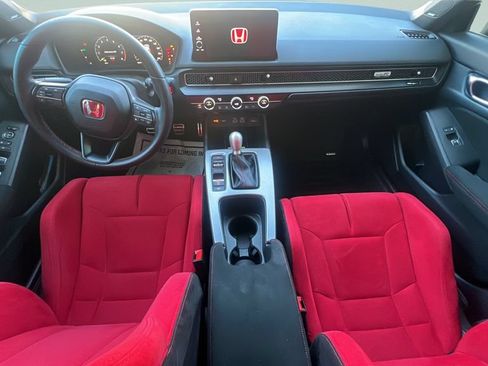 Used 2023 Honda Civic Type R image 10