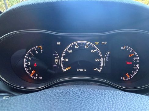 Used 2018 Jeep Grand Cherokee High Altitude AWD/4WD image 19
