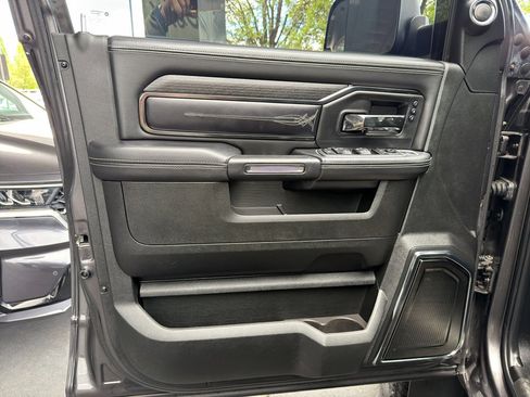Used 2022 RAM 2500 Limited AWD/4WD image 21