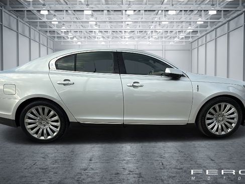 Used 2014 Lincoln MKS AWD w/ Equipment Group 101A image 6