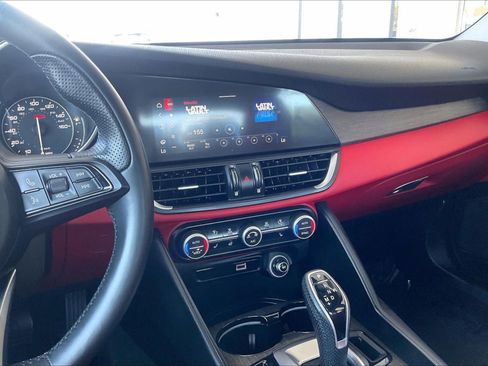 Used 2021 Alfa Romeo Giulia Ti w/ Nero Edizione RWD image 6