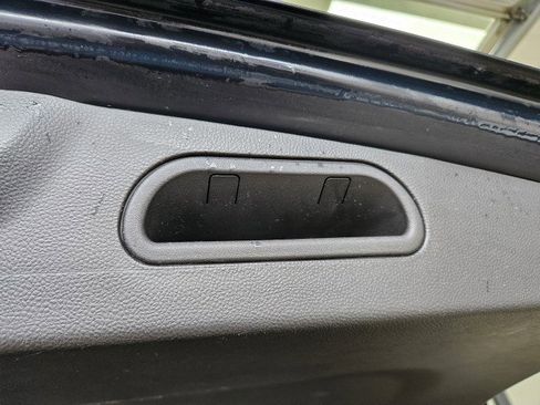 Used 2021 Buick Encore Preferred w/ Safety Package AWD/4WD image 11