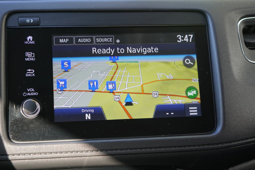 Used 2020 Honda HR-V Touring image 32
