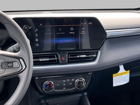 New 2026 Chevrolet TrailBlazer LT w/ Driver Confidence Package FWD image 6