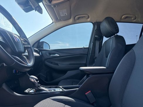 Used 2025 Buick Encore GX Preferred image 36