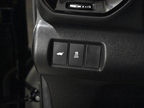 Used 2023 Honda Pilot Touring image 19