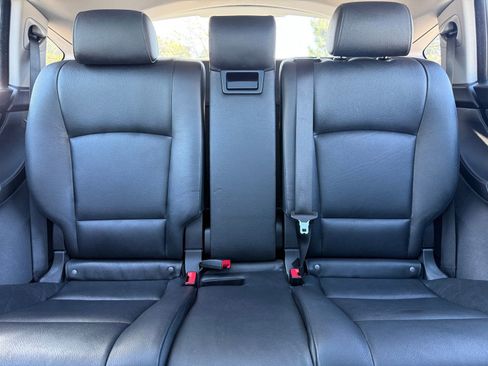 Used 2017 BMW 535i Gran Turismo xDrive image 42