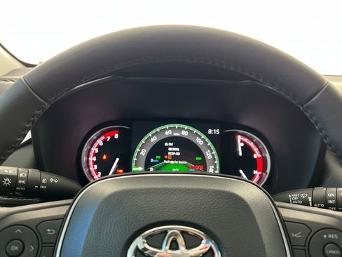 Used 2025 Toyota RAV4 XLE Premium w/ Weather Package FWD image 17